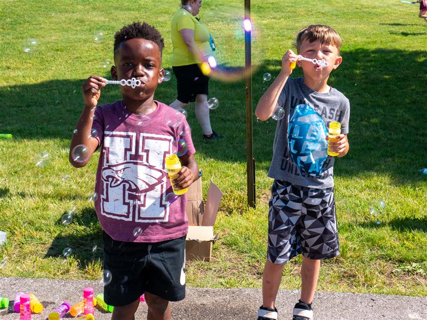 Elementary students enjoy time outside